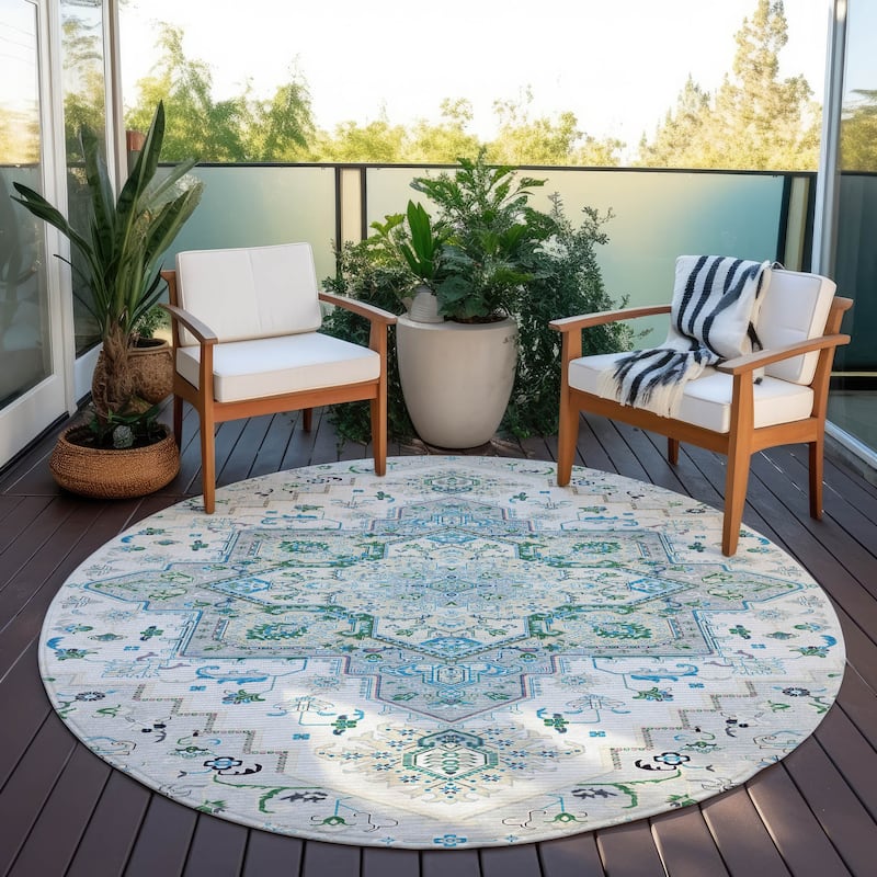 Machine Washable Indoor/ Outdoor Persian Traditional Chantille Rug