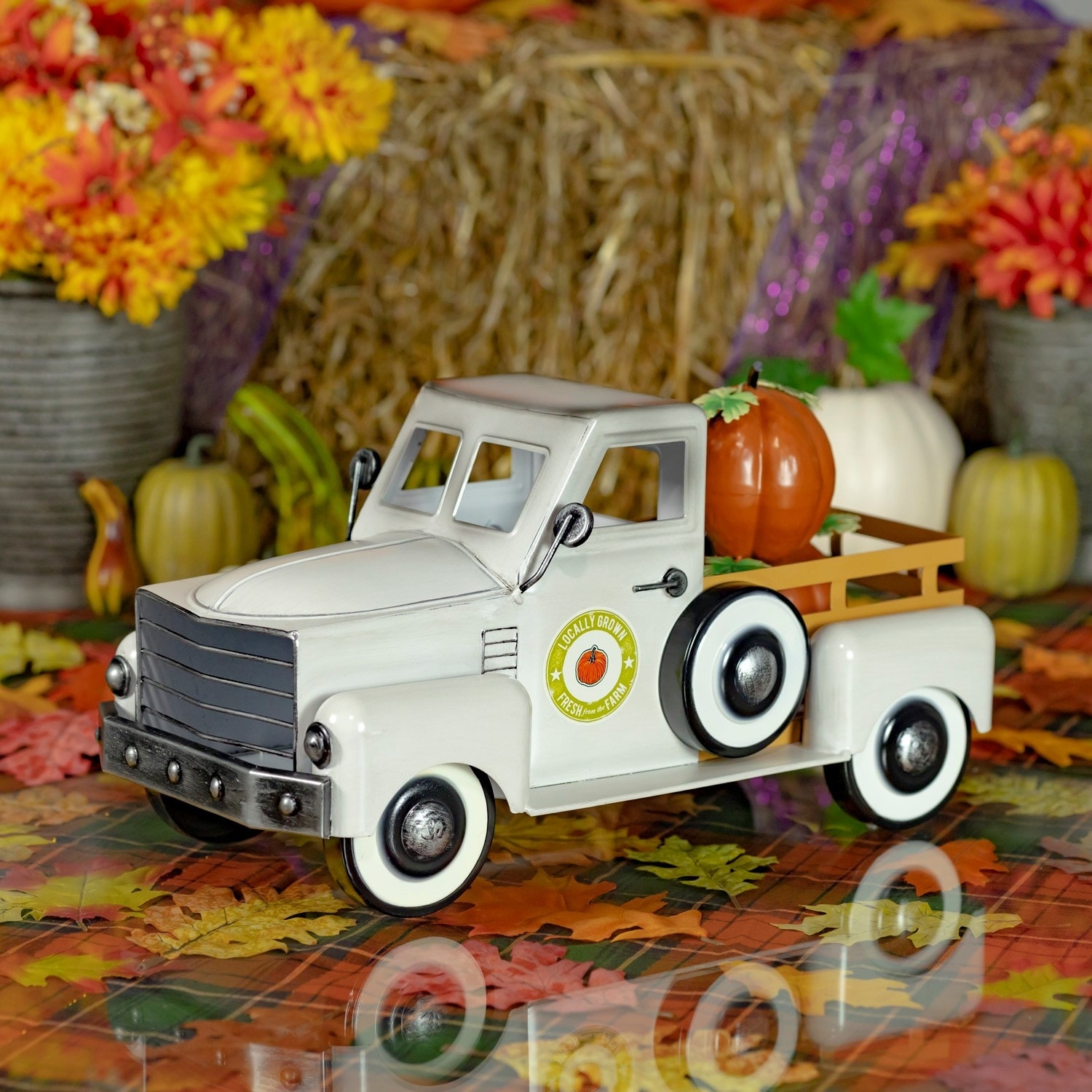Country Style Metal Truck with Pumpkins in Antique White - 18