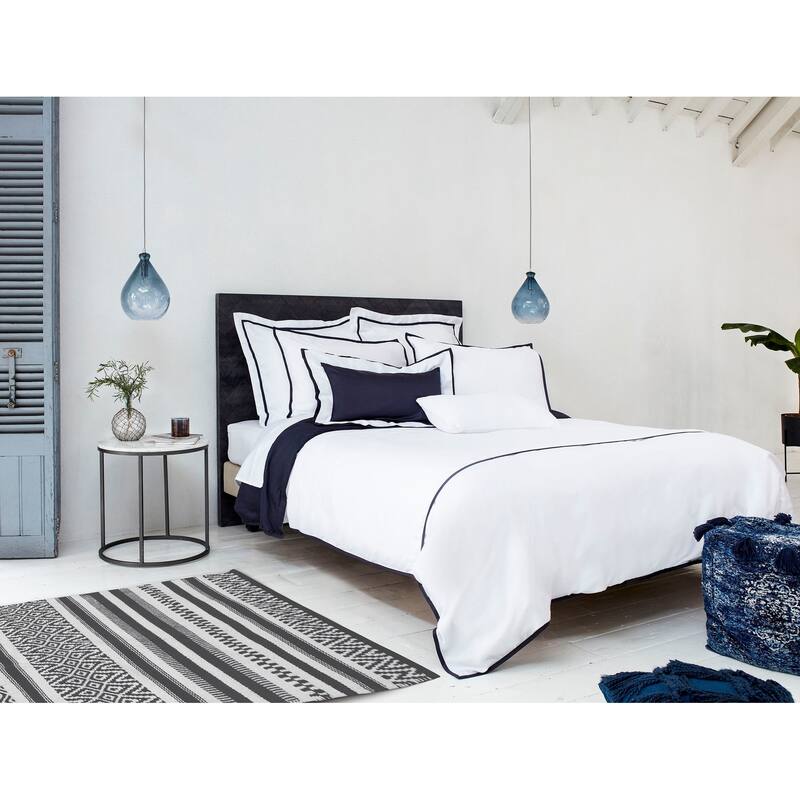 Anwar Handwoven Moroccan Accent Rug
