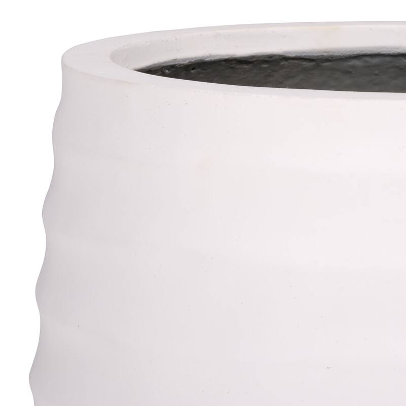 SAFAVIEH Outdoor Living Marta Planter Pot - 16"W x 16"D x 14"H