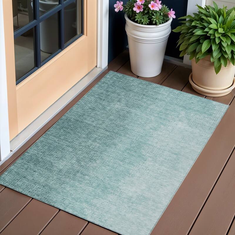 HomeRoots Abstract Transitional Rectangle Outdoor Rug - 3' x 5'