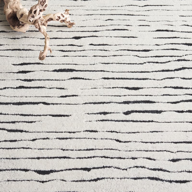 SAFAVIEH Handmade Casablanca Archna Shag Wool Rug