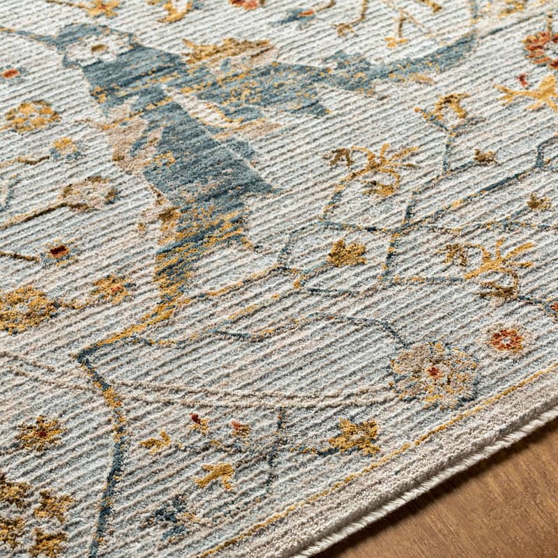 Livabliss Reina Traditional Area Rug