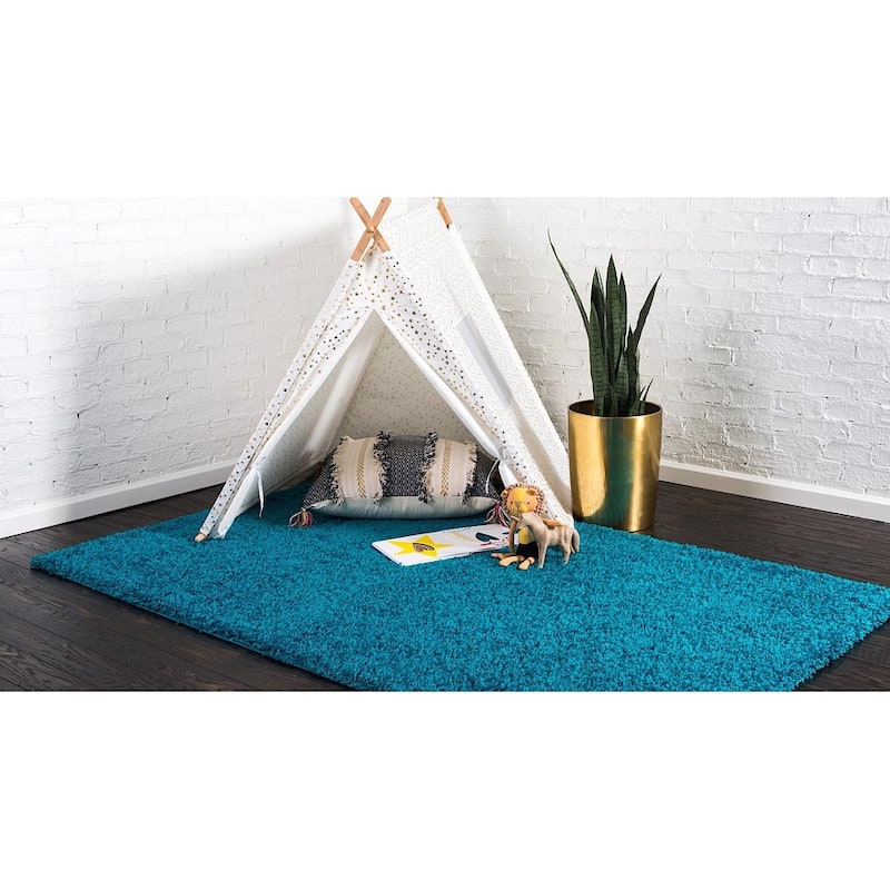 Shag Laurian Collection Area Rug