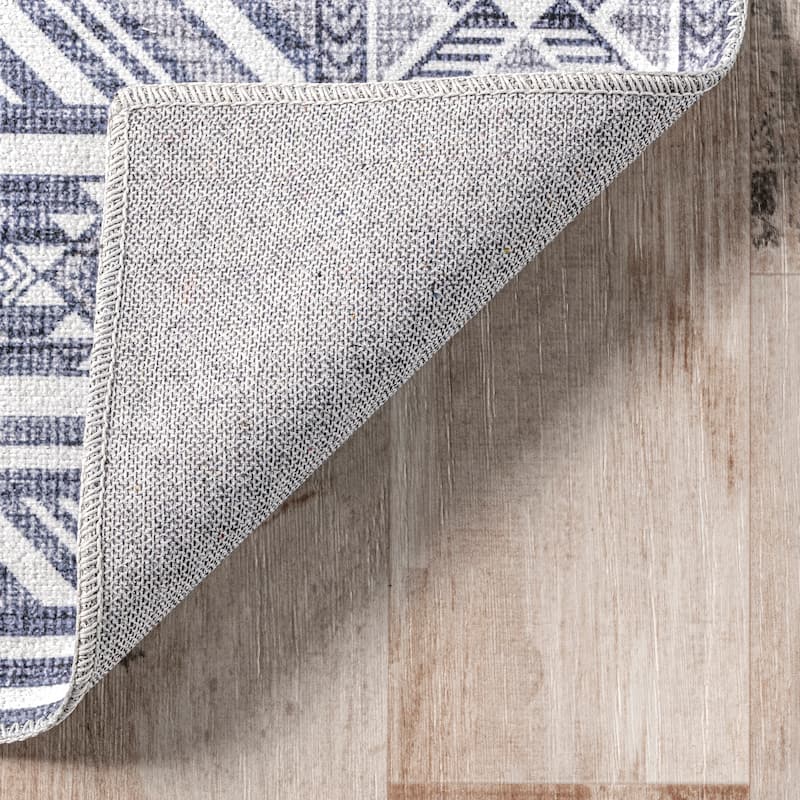 Nuloom Jenine SpinClean Southwestern Machine Washable Area Rug