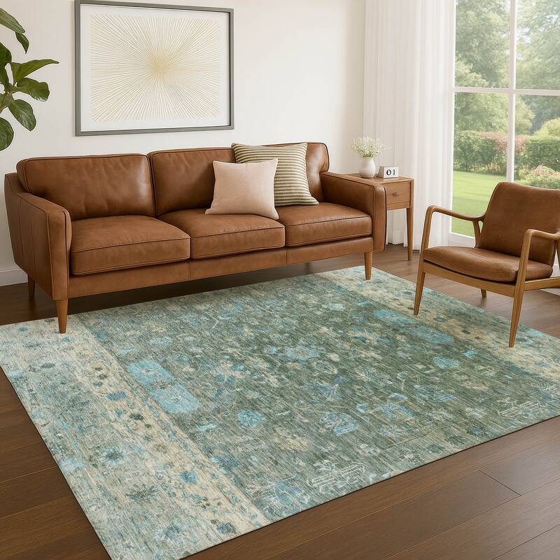 Machine Washable Indoor/ Outdoor Traditional Border Chantille Rug
