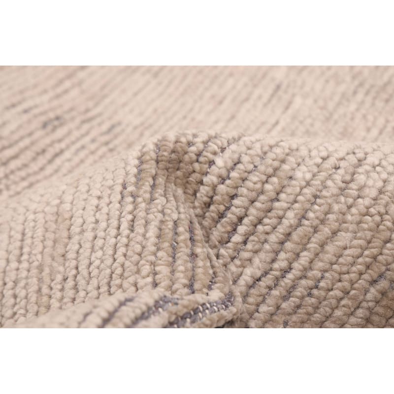 ECARPETGALLERY Hand-knotted Mystique Light Khaki Wool Rug - 5'4 x 7'10