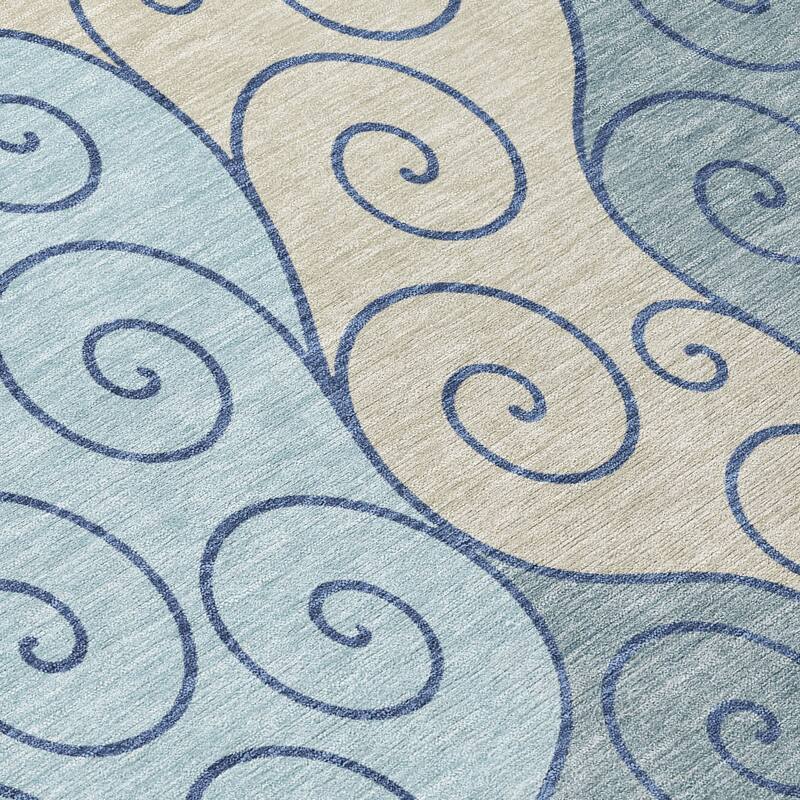 Machine Washable Indoor/ Outdoor Swirly Chantille Rug