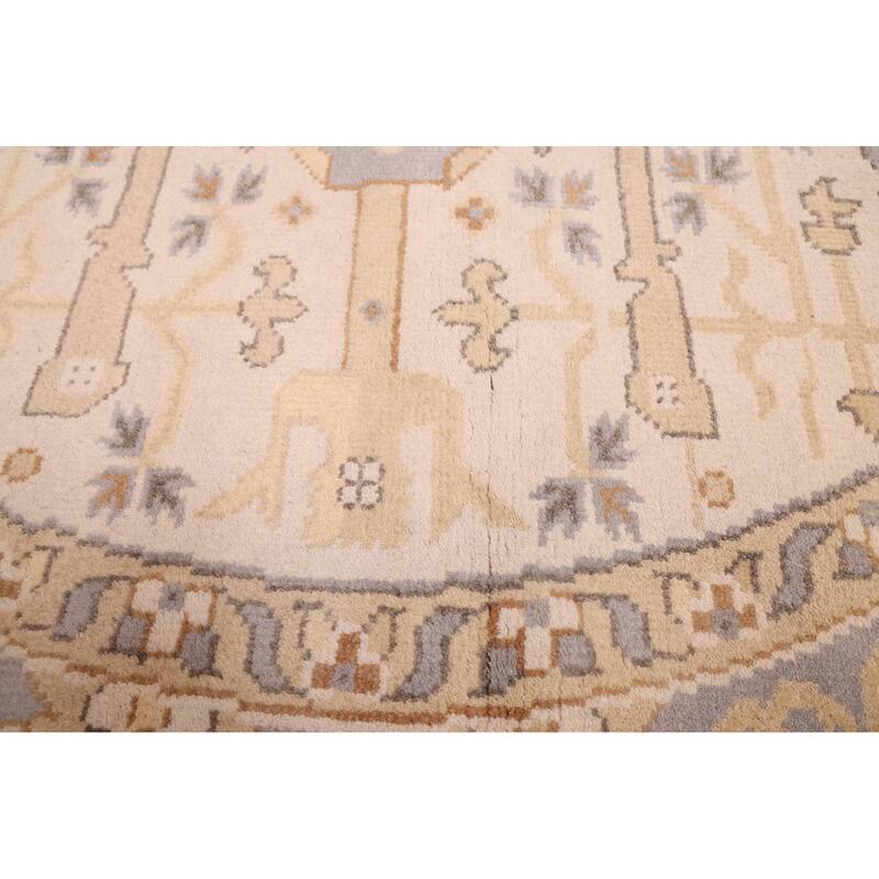 ECARPETGALLERY Hand-knotted Royal Oushak Ivory Wool Rug - 8'0 x 7'9