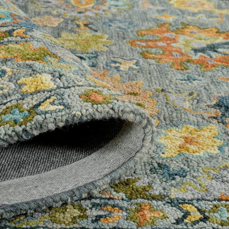 Empress Gray Traditional Hand-Hooked Area Rug 2' x 3'