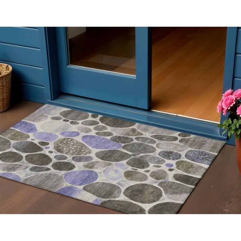 HomeRoots Geometric Transitional Rectangle Outdoor Rug - 3' x 5'