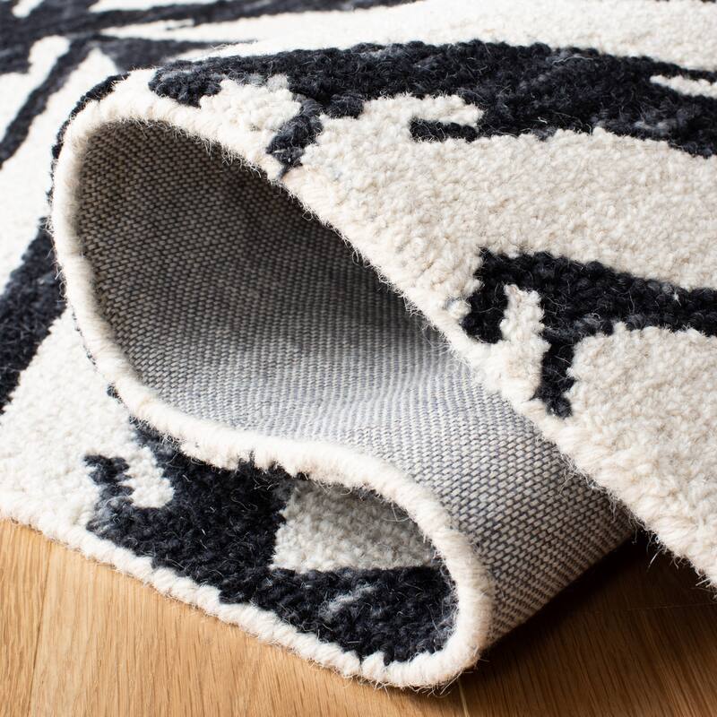 SAFAVIEH Handmade Metro Jorine Modern Abstract Wool Rug
