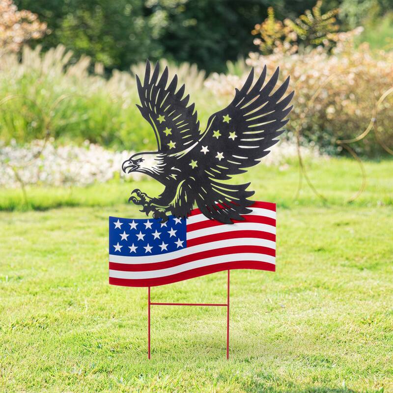Glitzhome 29.75"H Patriotic/ Americana Metal Eagle Silhouette & Flag Yard Stake