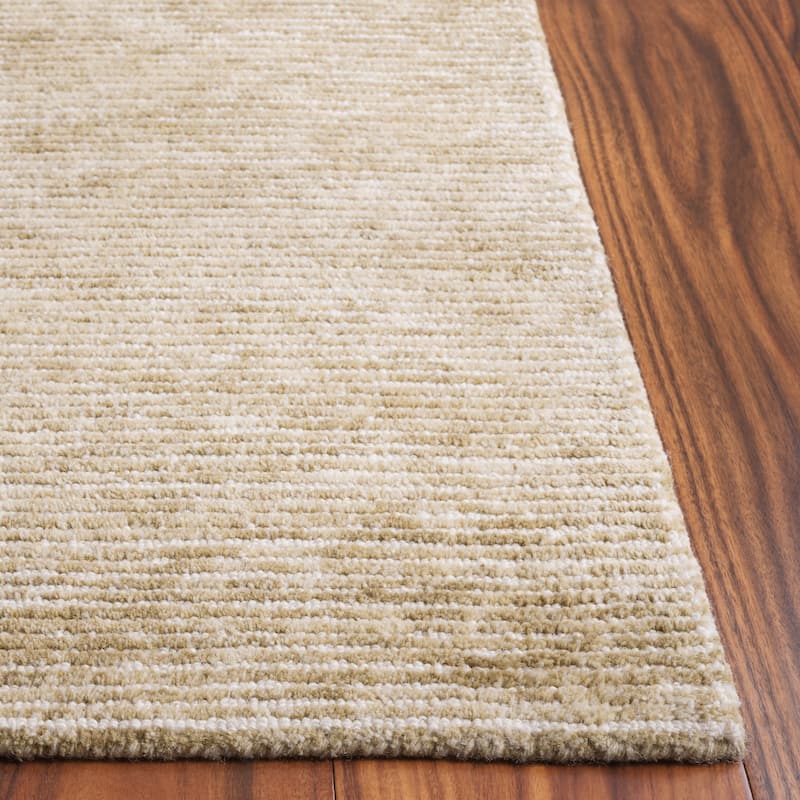SAFAVIEH Handmade Ebony Sora Wool Rug