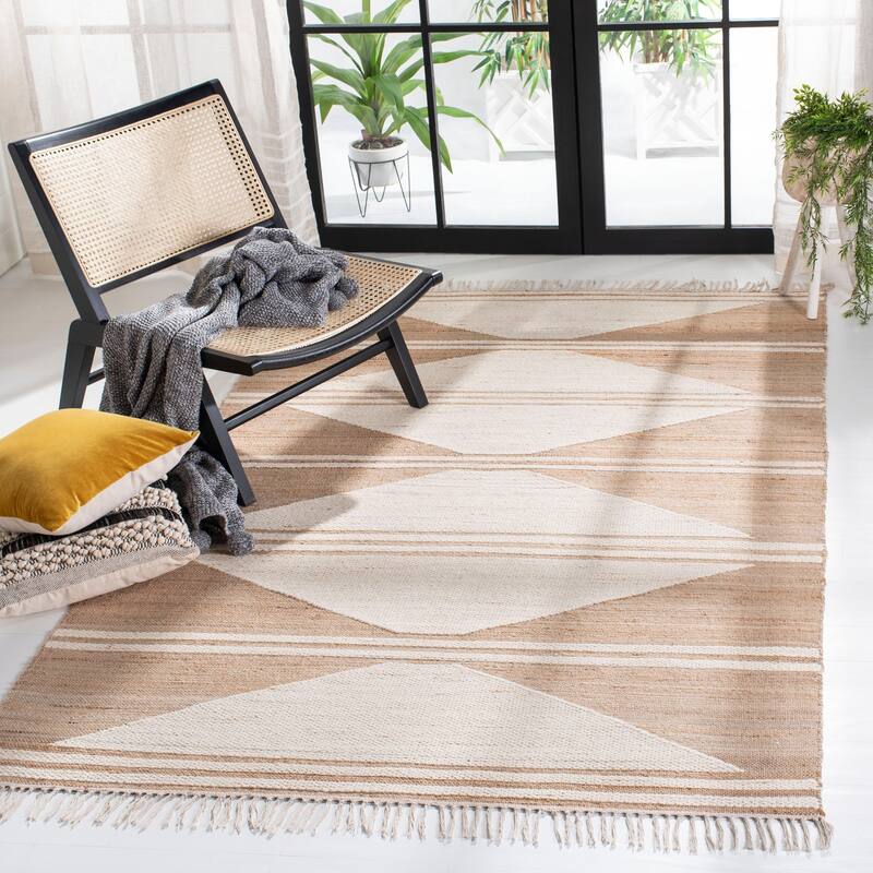 SAFAVIEH Handmade Kilim Miek Moroccan Rug - 4' x 6' - Natural/Ivory