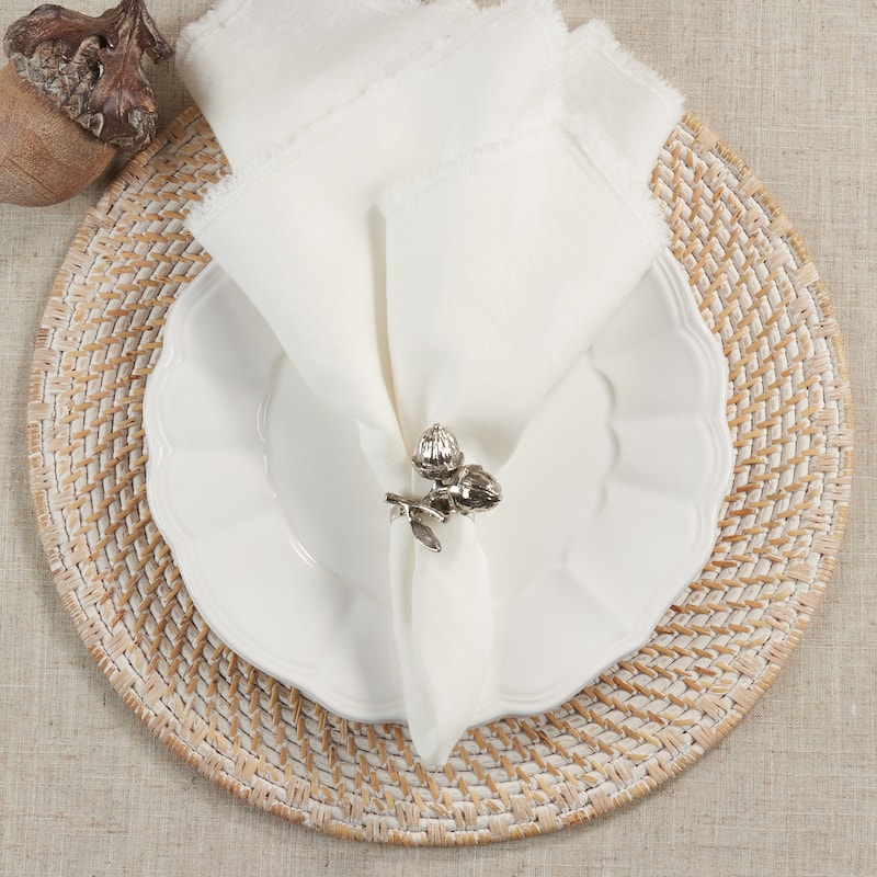 Acorn Design Napkin Rings (Set of 4)