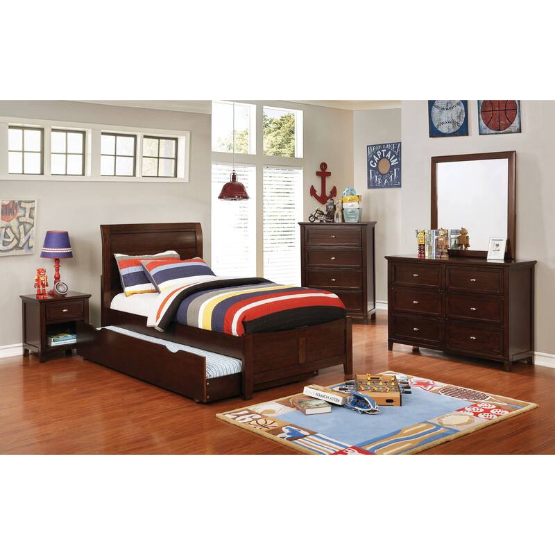 Oryahovitsa Transitional 4-Drawer Vertical Wood Chest by Copper Grove