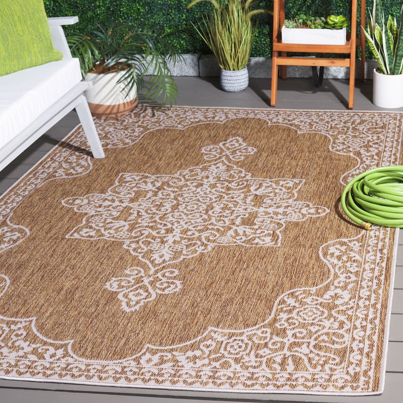 SAFAVIEH Beach House Fetie Transitional Rug - 6'7" Square - Brown/Ivory