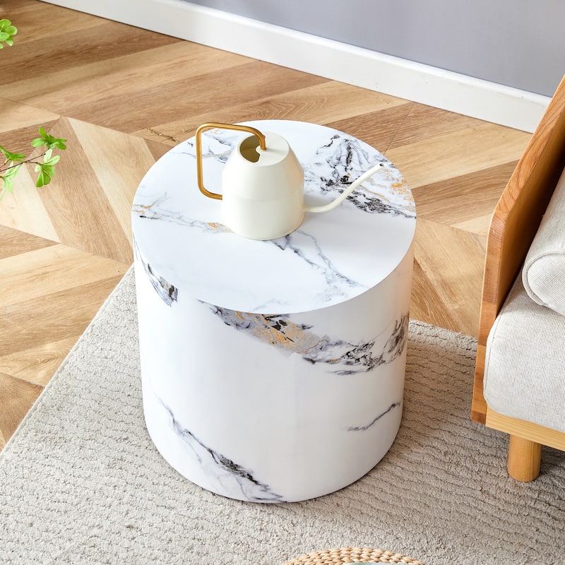 The cylindrical table from coffee tables to small dining tables, workbenches or makeshift writing desks