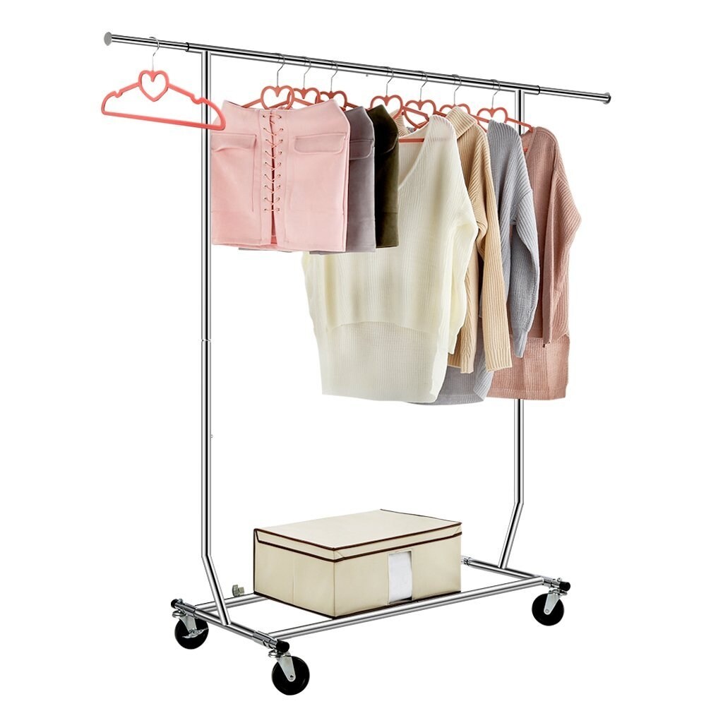 Langria garment on sale rack