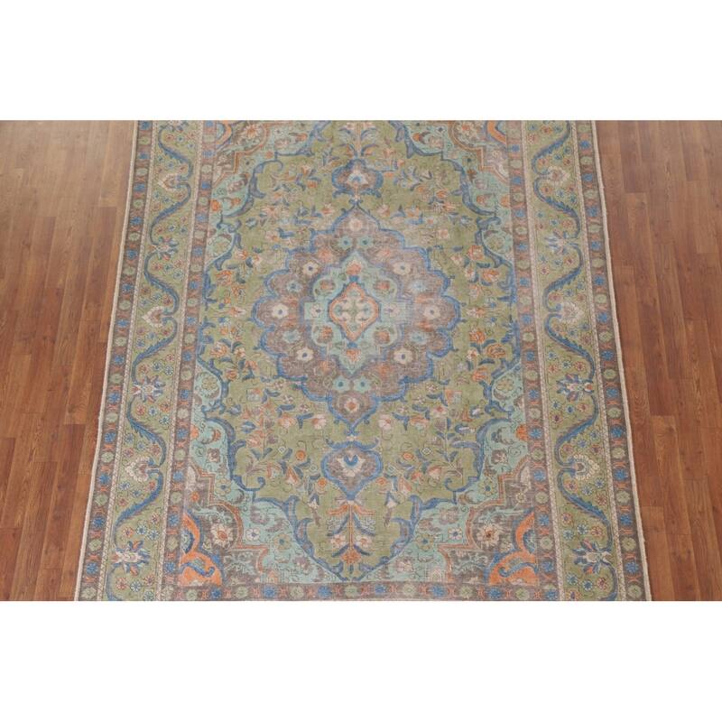 Hand Knotted Oriental 100% Wool Carpet Traditional Medallion Green Tabriz Area Rug - 9' 5'' X 6' 7''