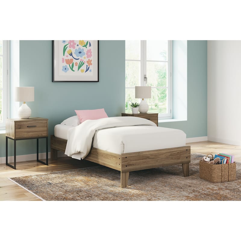 Signature Design by Ashley Deanlow Honey Platform Bed - Twin