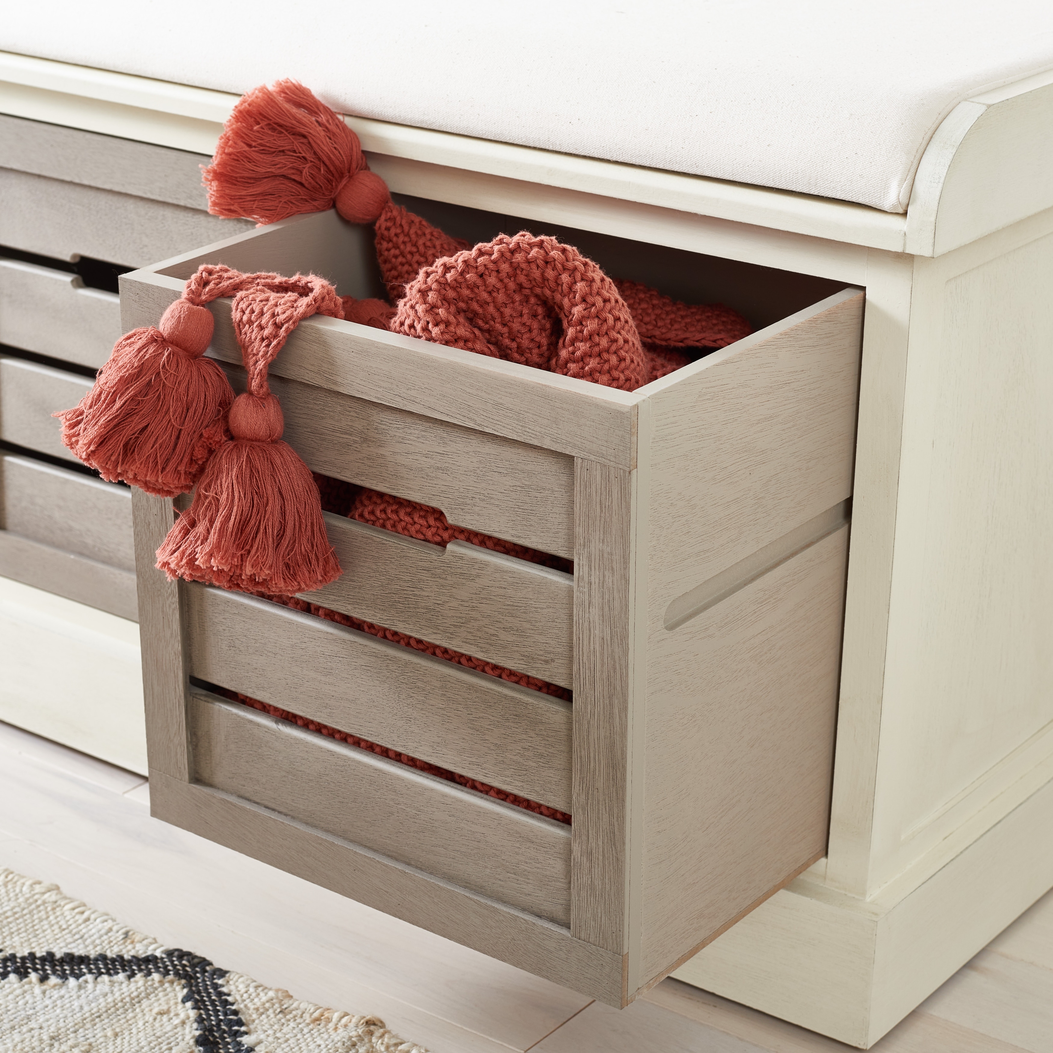 SAFAVIEH Briar 3 Drawer Cushion Bench 42