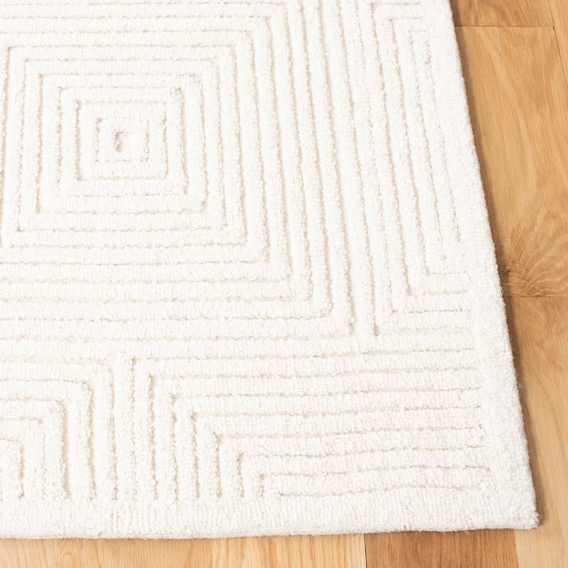 SAFAVIEH Handmade Textural Nane Wool Rug