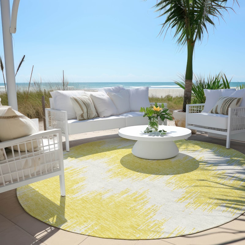 Machine Washable Indoor/ Outdoor Chantille Chevron Modern Rug - Yellow - 8' x 8'