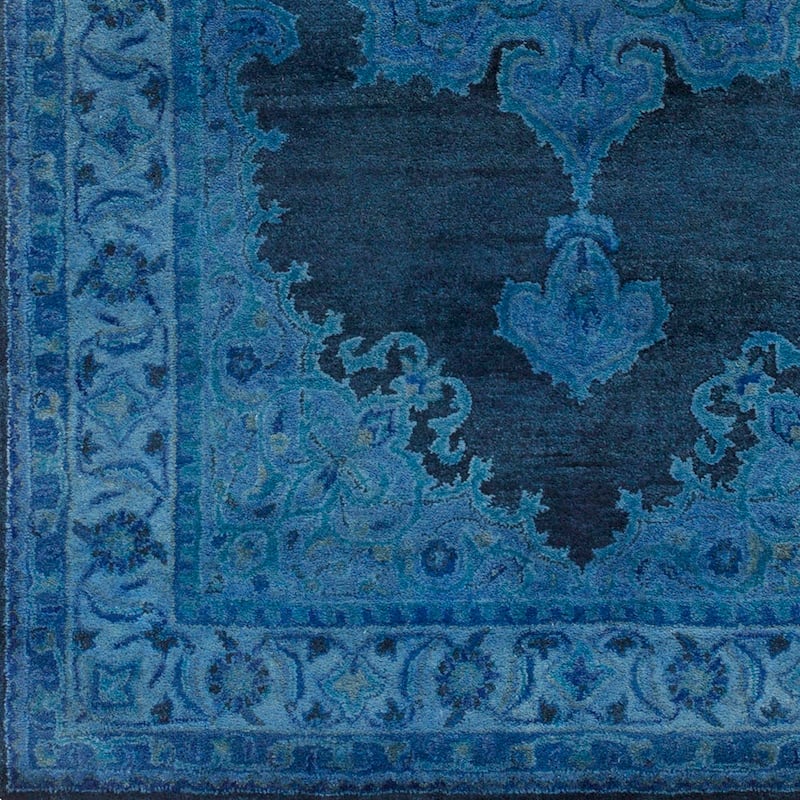 Hand-Tufted Linhope Medallion Wool Area Rug