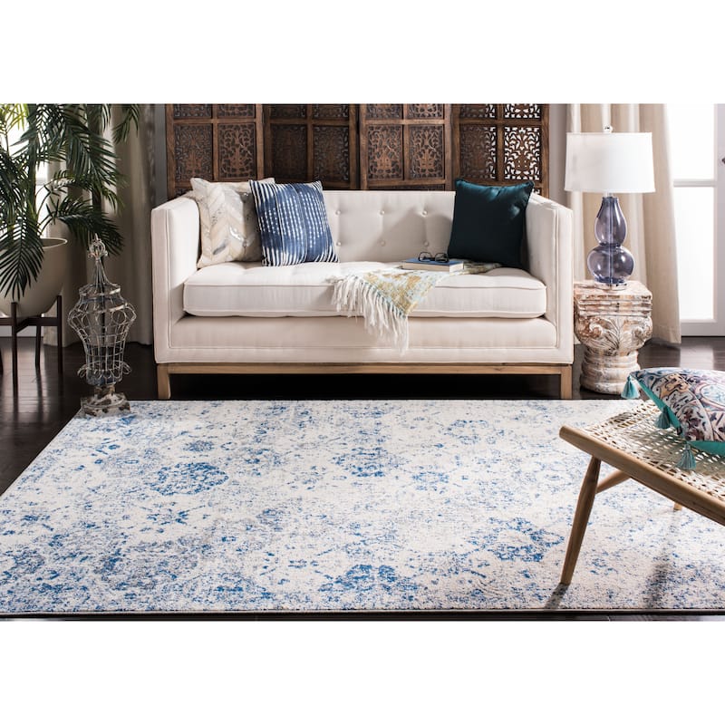 SAFAVIEH Madison Avery Boho Chic Distressed Area Rug
