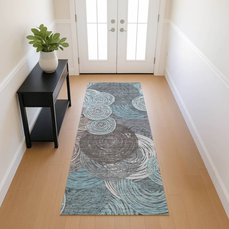 Machine Washable Indoor/ Outdoor Modern Twister Chantille Rug