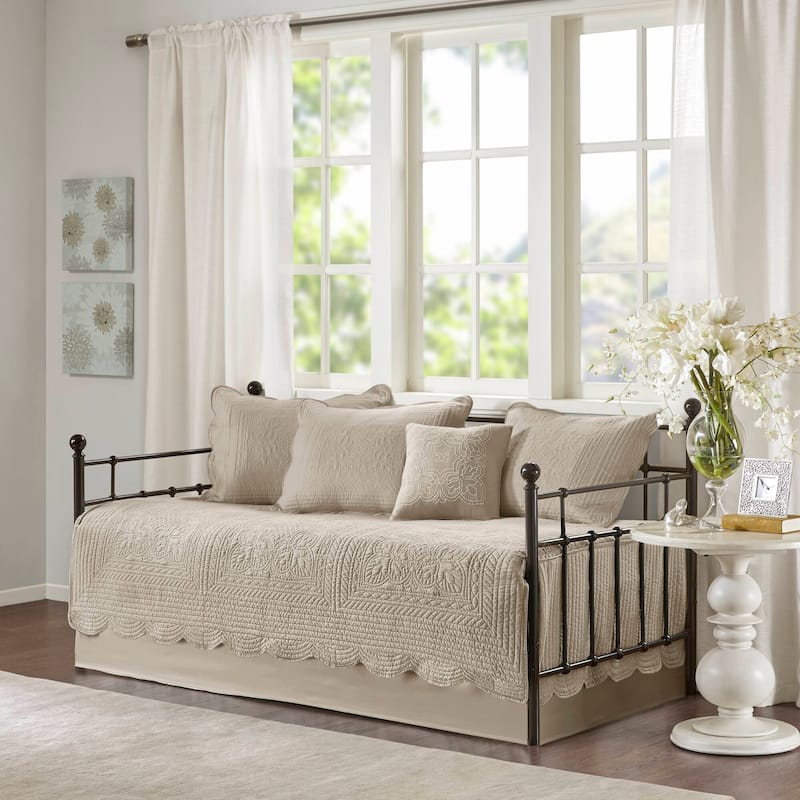Madison Park Venice 6 Piece Scalloped Edge Daybed Cover Set