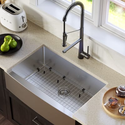 Karran Farmhouse/Apron Stainless Steel 33 in. Single Bowl Sink Kit