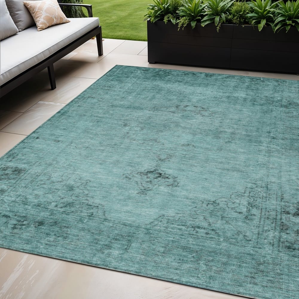 HomeRoots Oriental Traditional Rectangle Outdoor Rug