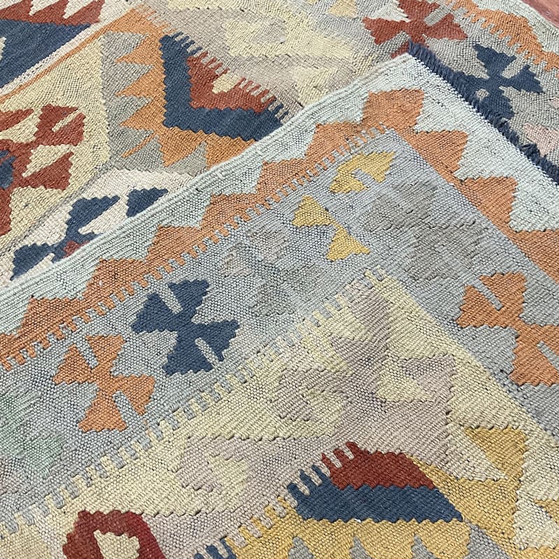 HERAT ORIENATL Hand-woven Mimana Kilim Wool Rug (3'3 x 4'11) - 3'3" x 4'11"