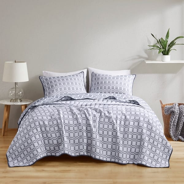 slide 2 of 30, Madison Park Raine 3 Piece Reversible Matelasse Coverlet Set Grey - Full - Queen