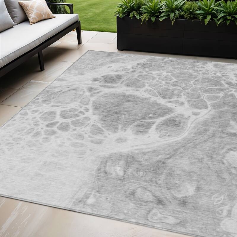 HomeRoots Nautical Transitional Rectangle Outdoor Rug - 5' X 8'