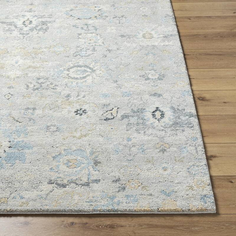 Livabliss Avellino Traditional Medallion Area Rug