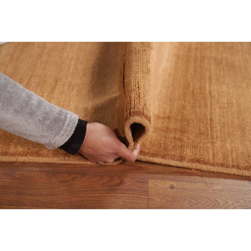 Gabbeh Area Rug Hand-Knotted Oriental Yellow Wool Carpet - 6'8" x 9'7"