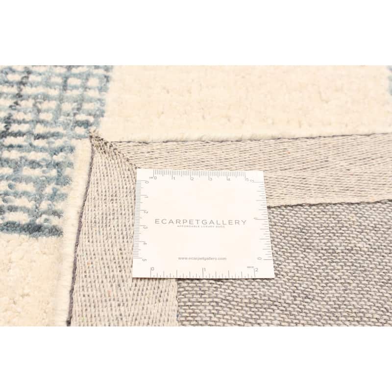 ECARPETGALLERY Hand Tufted Timeless Cream Wool Rug - 5'0 x 7'11