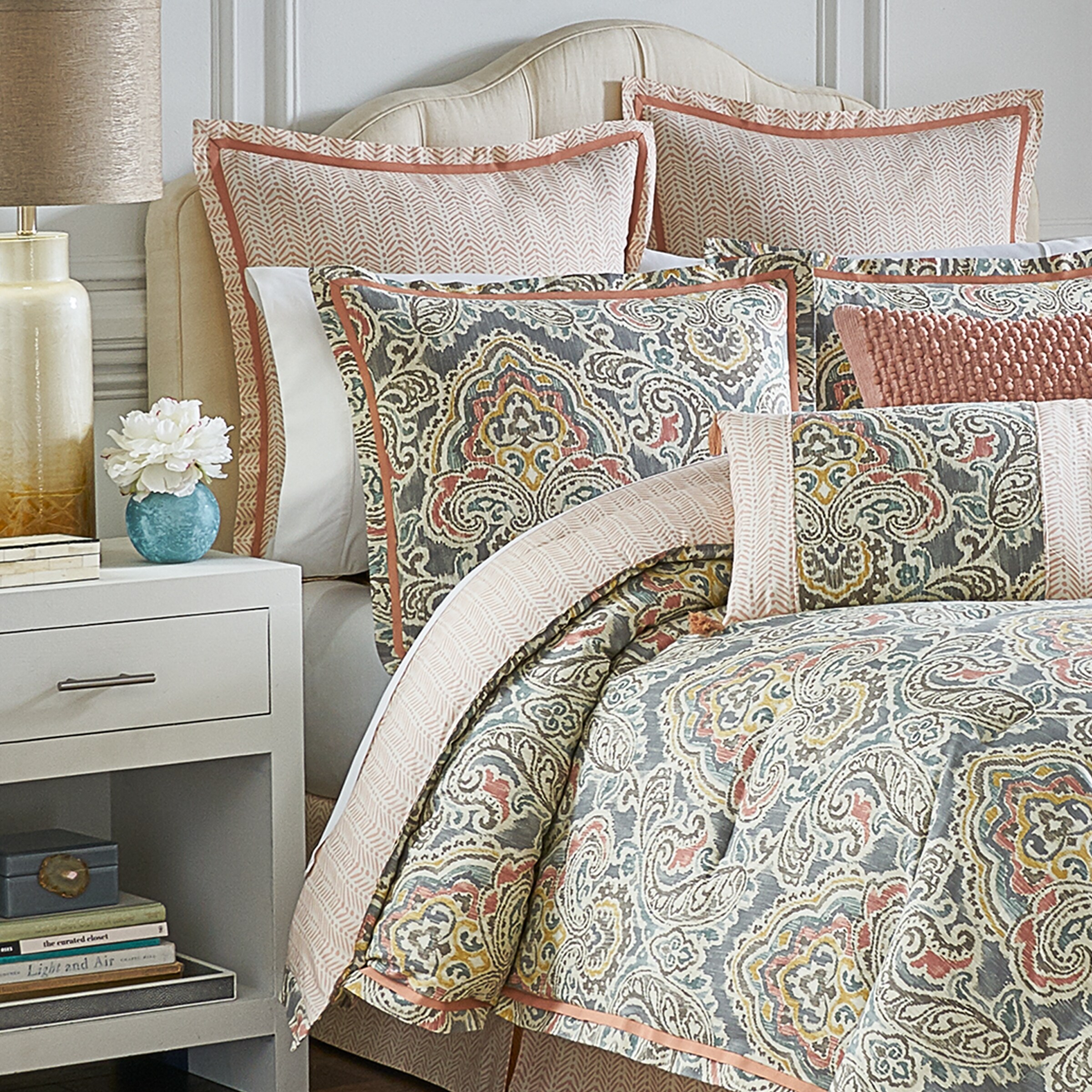 Waverly Artisanal 4 Piece Comforter Set - Queen