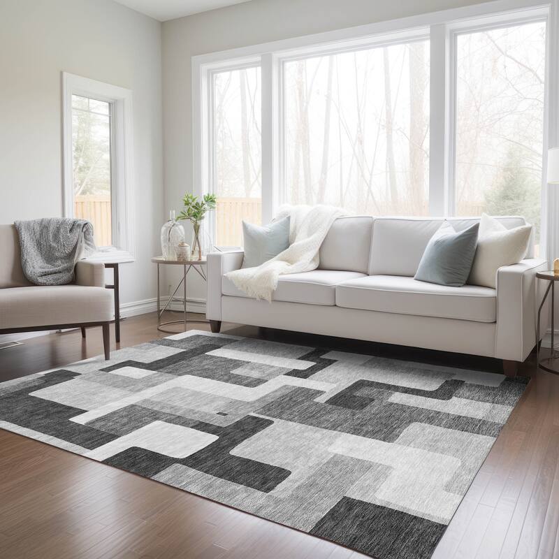 Machine Washable Indoor/ Outdoor Contempoary Blocks Chantille Rug