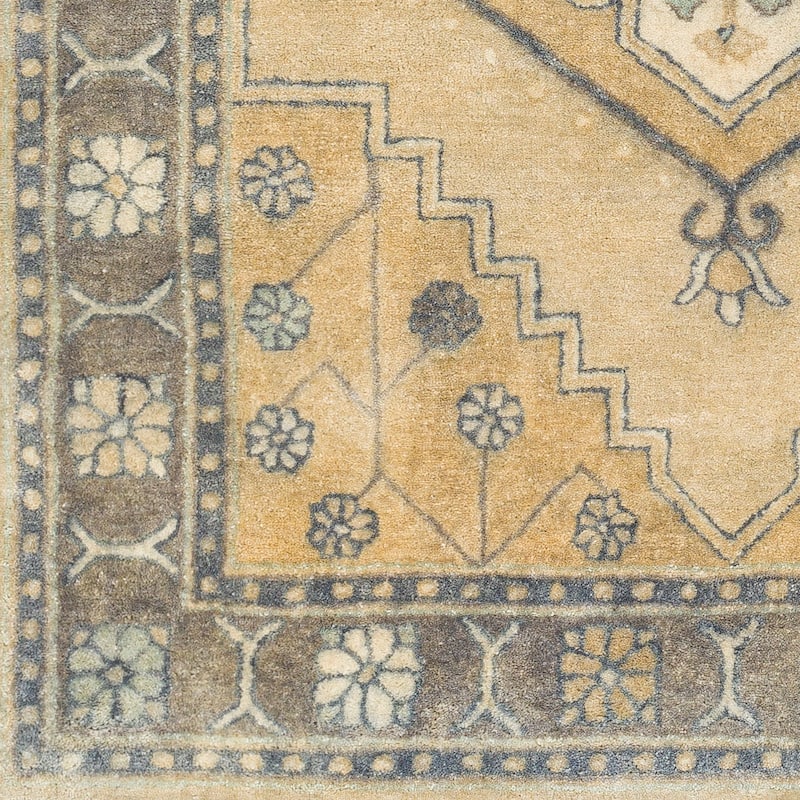 Artistic Weavers Delfina Handmade Traditional Area Rug