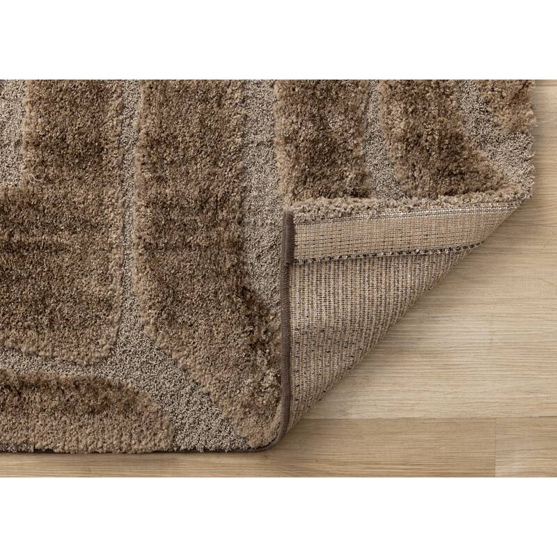 Rich Brown High Low Textured Pattern Run