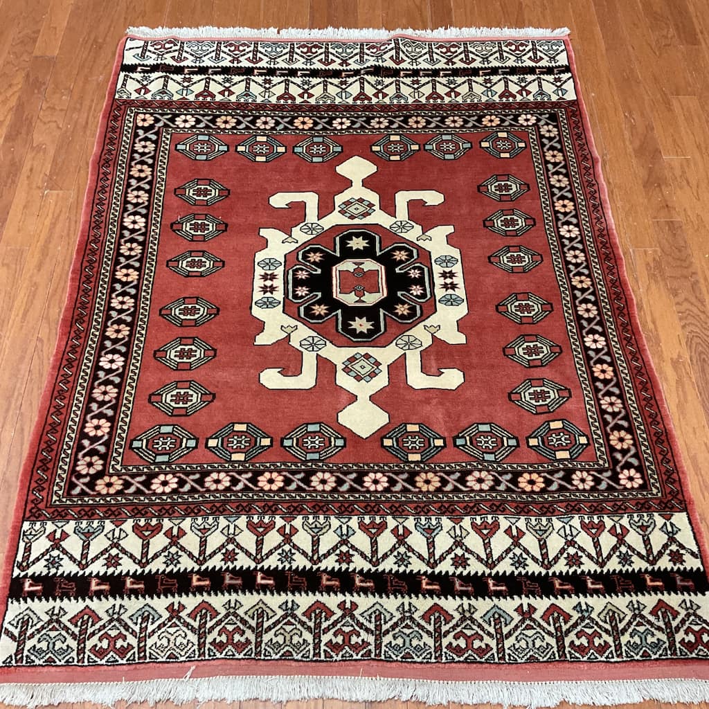 HERAT ORIENTAL Handmade Kurdish Wool Rug - 4'7" x 6'2"