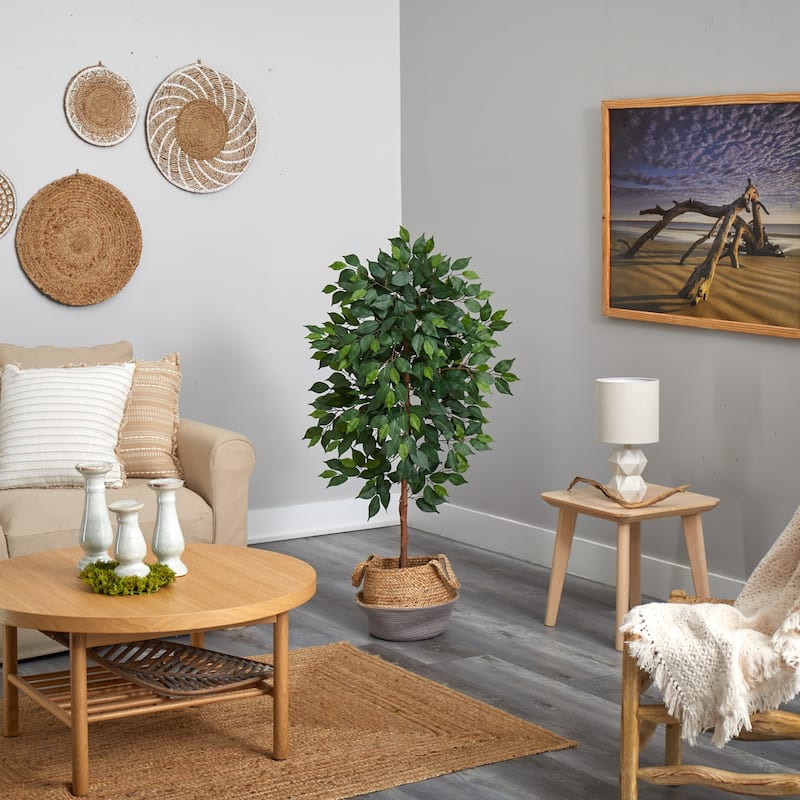 Artificial Hydrangea and Berry Arrangement 14 Inch Tall in Glass Vase with Faux Water - Elegant Floral Centerpiece - Green - 48