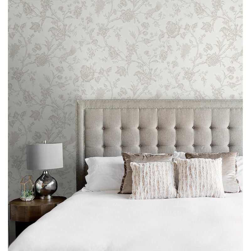 NextWall Jasmine Chinoiserie Peel and Stick Wallpaper