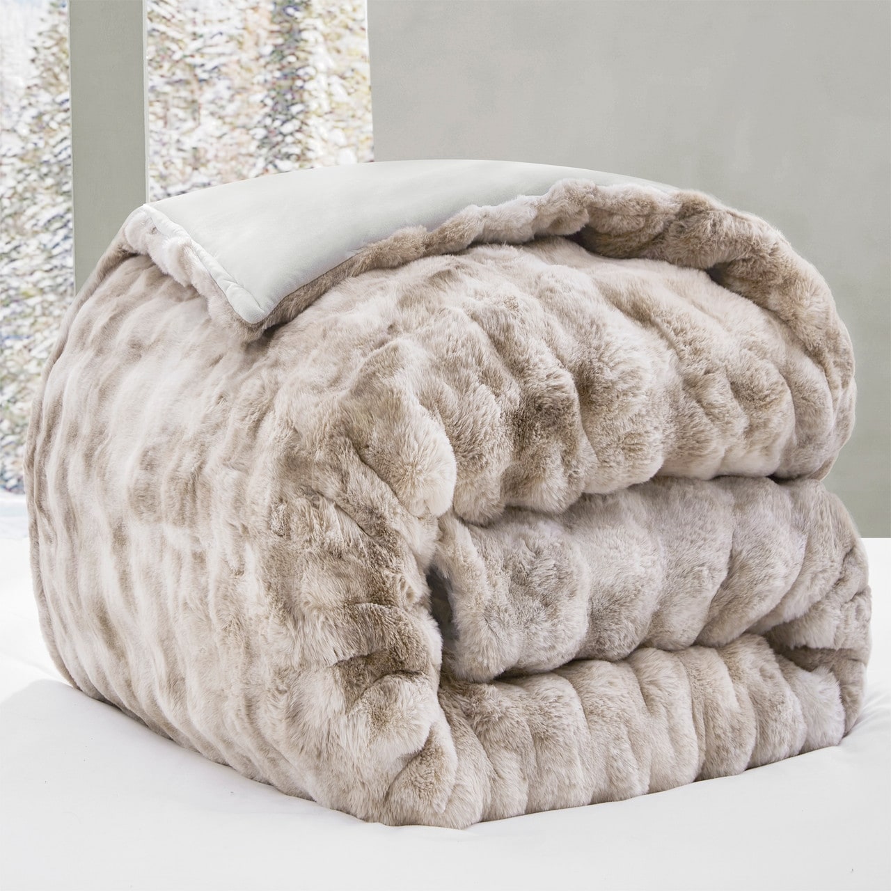 Redhaired Husky Coma Inducer Oversized Comforter Set On Sale