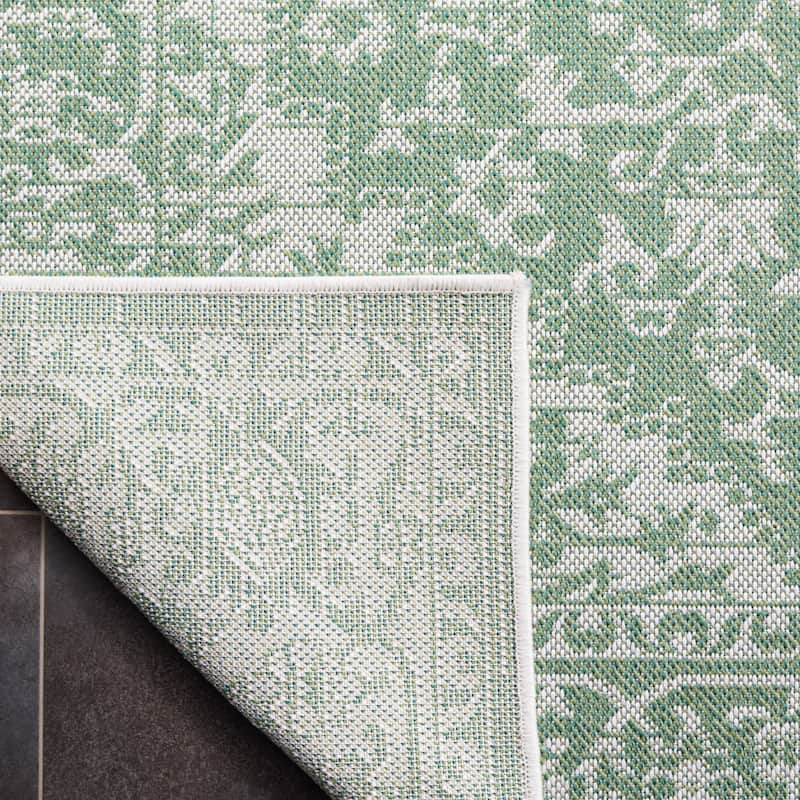 SAFAVIEH Bermuda Henriett Geometric Indoor/Outdoor Waterproof Rug